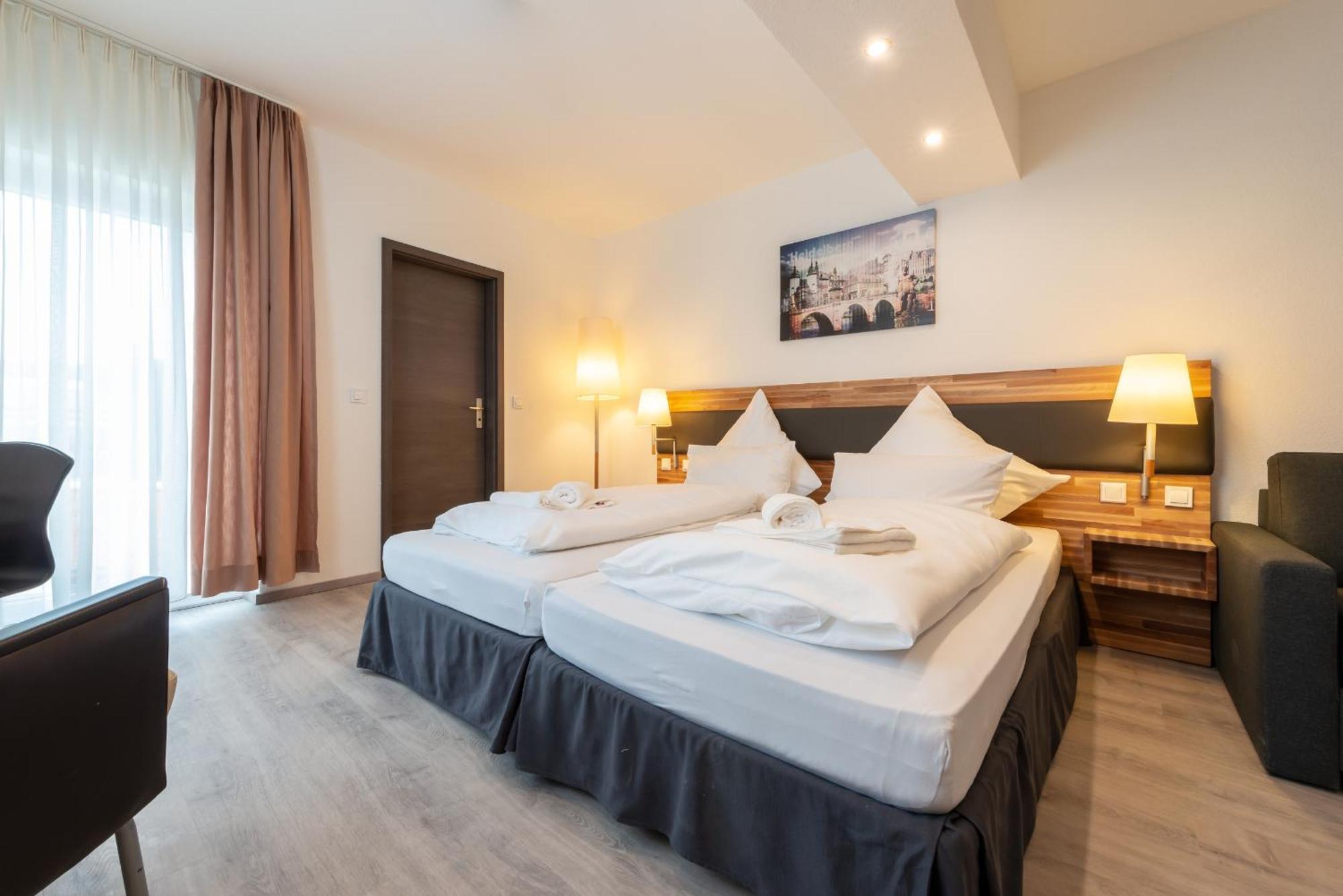 Hotel In Laisen ロイトリンゲン 部屋 写真