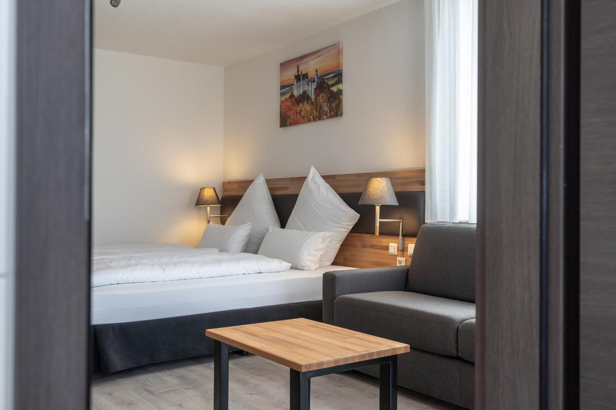 Hotel In Laisen ロイトリンゲン 部屋 写真